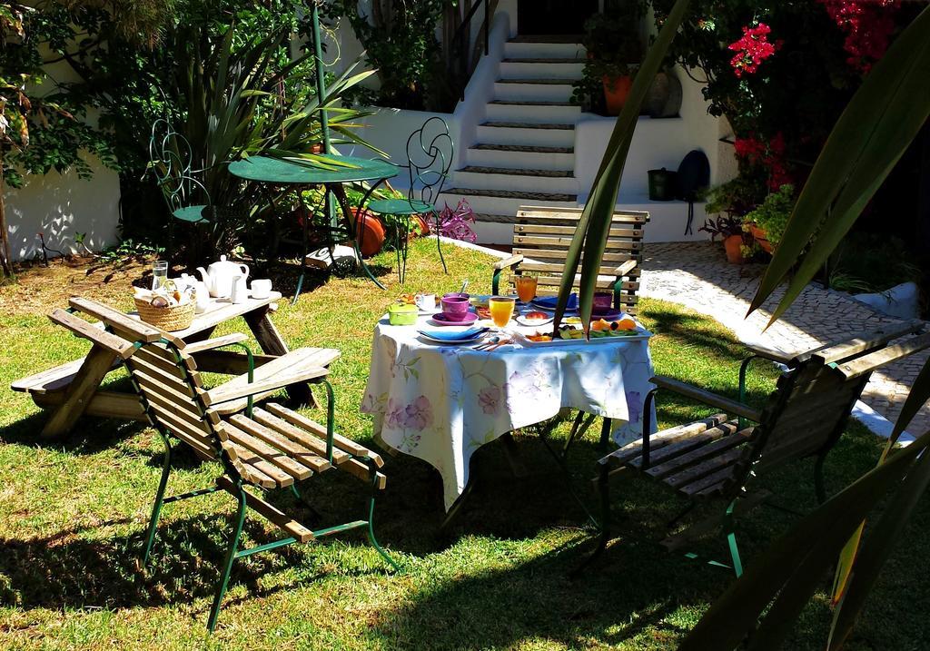 לינה וארוחת בוקר לאגוּ‏ש Uma Casa A Beira Sol מראה חיצוני תמונה