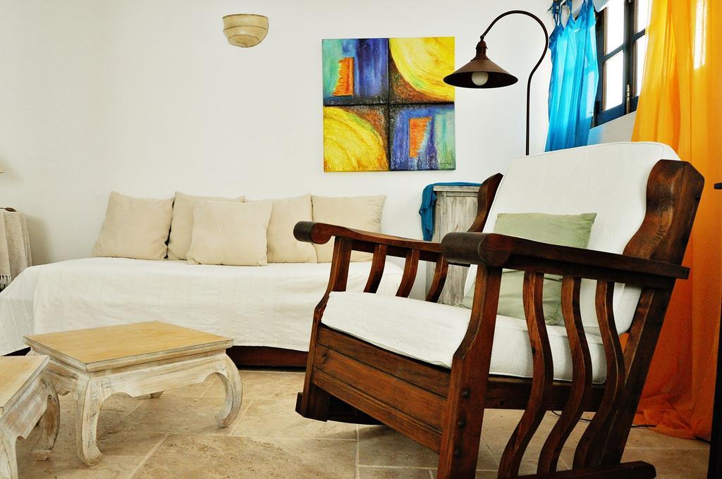 לינה וארוחת בוקר לאגוּ‏ש Uma Casa A Beira Sol מראה חיצוני תמונה