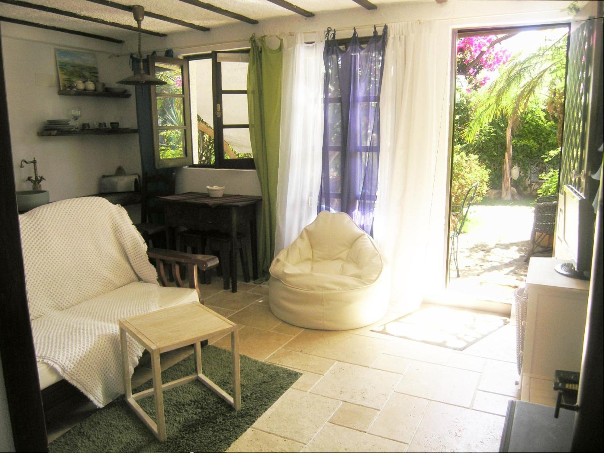 לינה וארוחת בוקר לאגוּ‏ש Uma Casa A Beira Sol מראה חיצוני תמונה