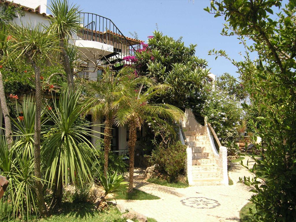 לינה וארוחת בוקר לאגוּ‏ש Uma Casa A Beira Sol מראה חיצוני תמונה